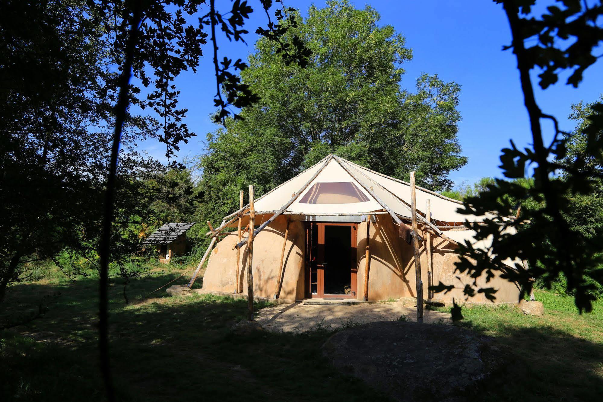 Terragora Lodges - Hebergement Atypique Les Epesses Exterior photo